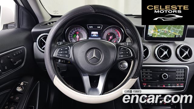 MERCEDES BENZ GLA-Classe X156 GLA200 d 4MATIC 2016 — photo 13 sur 20