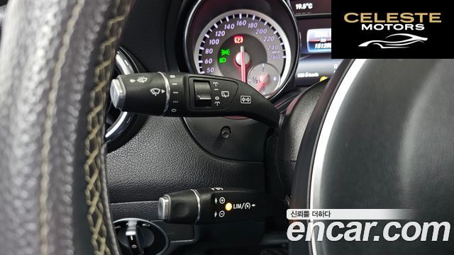 MERCEDES BENZ GLA-Classe X156 GLA200 d 4MATIC 2016 — photo 19 sur 20