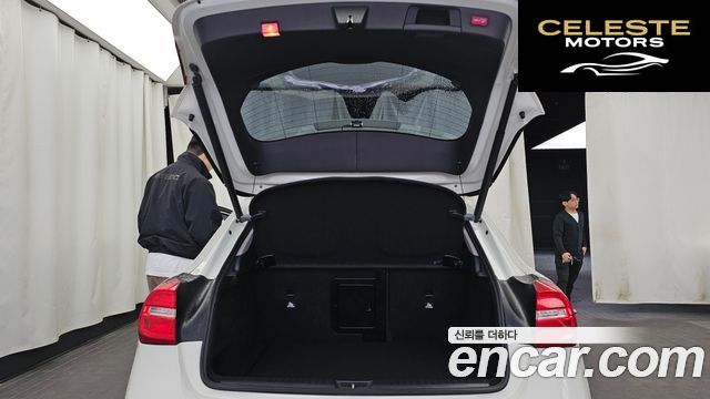 MERCEDES BENZ GLA-Classe X156 GLA200 d 4MATIC 2016 — photo 20 sur 20