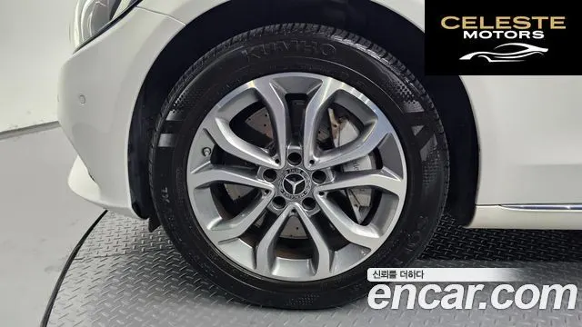 MERCEDES BENZ C-Classe W205 C350e 2018 — photo 4 sur 31