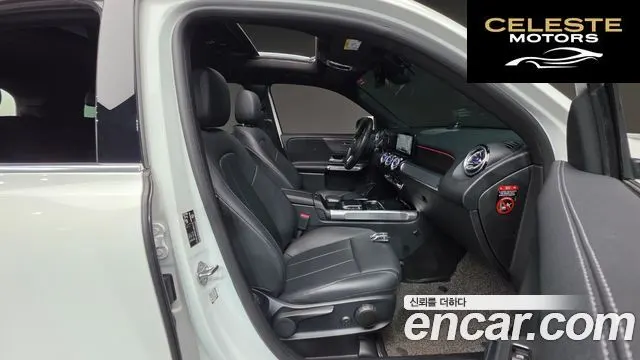 MERCEDES BENZ GLB-Classe X247 GLB200 d 2022 — photo 13 sur 40