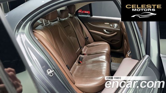 MERCEDES BENZ E-Classe W213 E300 4MATIC Exclusive 2019 — photo 17 sur 34