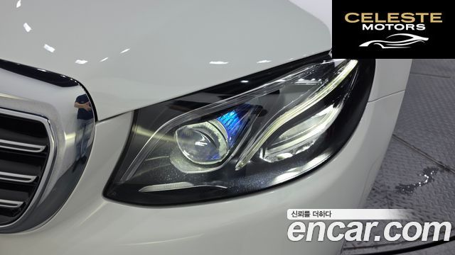 MERCEDES BENZ E-Classe W213 E220d 4MATIC Exclusive 2020 — photo 8 sur 32