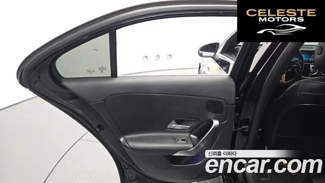 MERCEDES BENZ A-Classe W177 A220 Berline 2021 — photo 15 sur 30