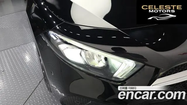 MERCEDES BENZ A-Classe W177 A220 Berline 2021 — photo 8 sur 30