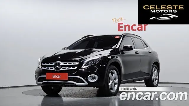 MERCEDES BENZ GLA-Classe X156 GLA220 2019 — photo 1 sur 30