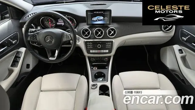 MERCEDES BENZ GLA-Classe X156 GLA220 2019 — photo 10 sur 30