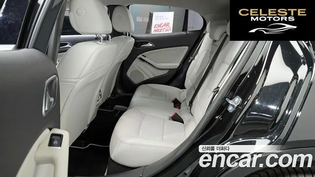 MERCEDES BENZ GLA-Classe X156 GLA220 2019 — photo 18 sur 30