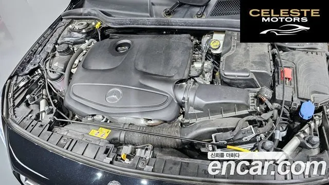 MERCEDES BENZ GLA-Classe X156 GLA220 2019 — photo 6 sur 30
