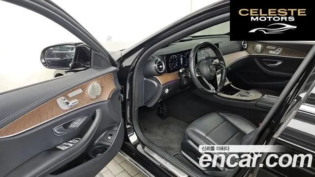 MERCEDES BENZ E-Classe W213 E220d 4MATIC Exclusive 2022 — photo 12 sur 32