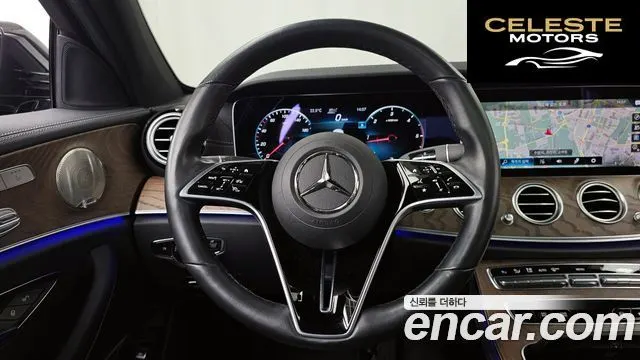 MERCEDES BENZ E-Classe W213 E220d 4MATIC Exclusive 2022 — photo 18 sur 32