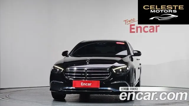 MERCEDES BENZ E-Classe W213 E220d 4MATIC Exclusive 2022 — photo 2 sur 32