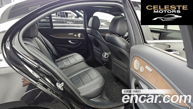 MERCEDES BENZ E-Classe W213 E220d 4MATIC Exclusive 2022 — photo 17 sur 32