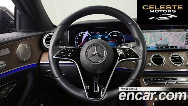 MERCEDES BENZ E-Classe W213 E220d 4MATIC Exclusive 2022 — photo 18 sur 32