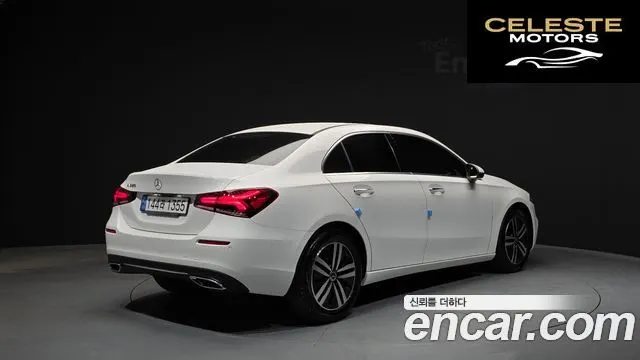 MERCEDES BENZ A-Classe W177 A220 Berline 2023 — photo 2 sur 30