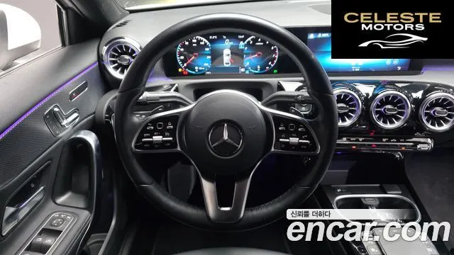 MERCEDES BENZ A-Classe W177 A220 Berline 2023 — photo 21 sur 30
