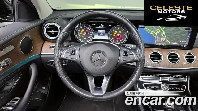 MERCEDES BENZ E-Classe W213 E220d 4MATIC Exclusive 2018 — photo 19 sur 33