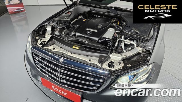 MERCEDES BENZ E-Classe W213 E300 Exclusive 2017 — photo 6 sur 20