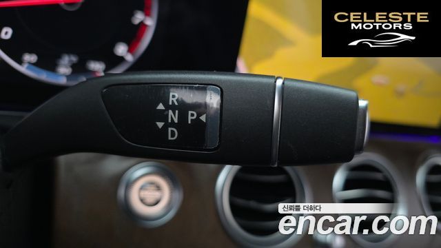 MERCEDES BENZ E-Classe W213 E300 Exclusive 2017 — photo 9 sur 20