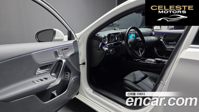 MERCEDES BENZ A-Classe W177 A220 Berline 2023 — photo 13 sur 30