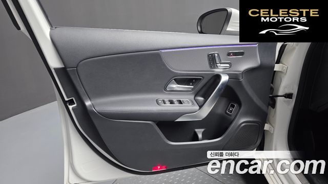 MERCEDES BENZ A-Classe W177 A220 Berline 2023 — photo 14 sur 30