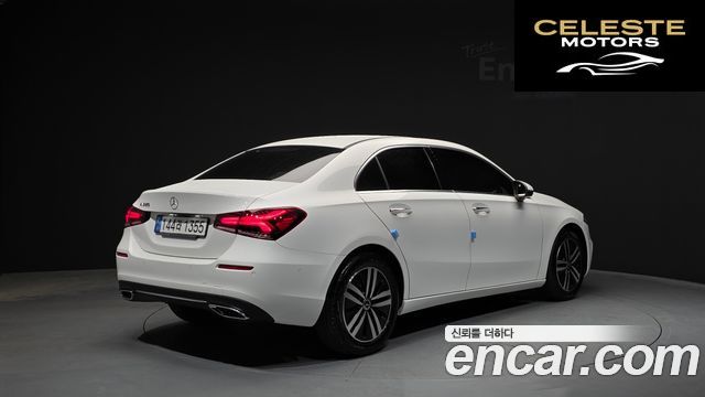 MERCEDES BENZ A-Classe W177 A220 Berline 2023 — photo 2 sur 30