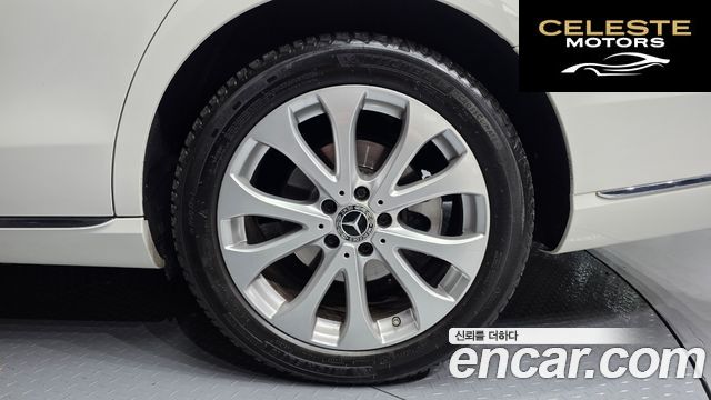 MERCEDES BENZ E-Classe W213 E220d 4MATIC Exclusive 2019 — photo 5 sur 30