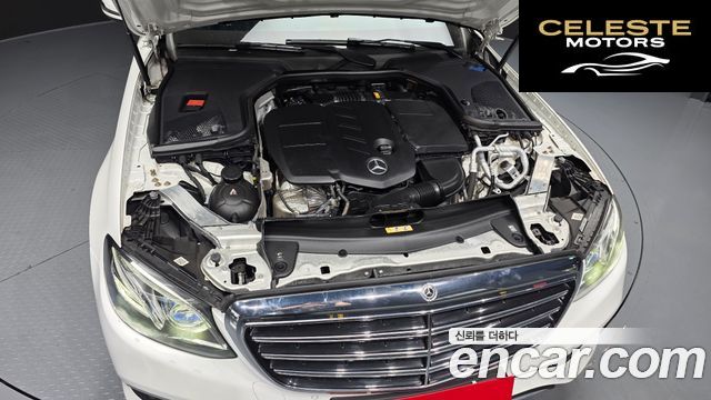 MERCEDES BENZ E-Classe W213 E220d 4MATIC Exclusive 2019 — photo 6 sur 30