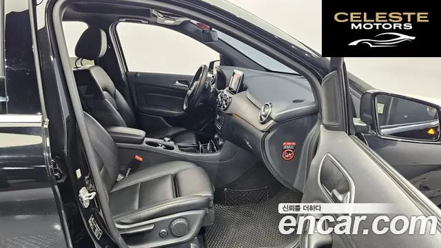 MERCEDES BENZ B-Classe W246 B200 d 2018 — photo 17 sur 35