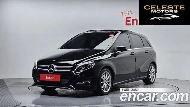 MERCEDES BENZ B-Classe W246 B200 d 2018 — photo 34 sur 35