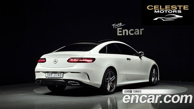 MERCEDES BENZ E-Classe W213 E220d Coupé 2018 — photo 2 sur 30