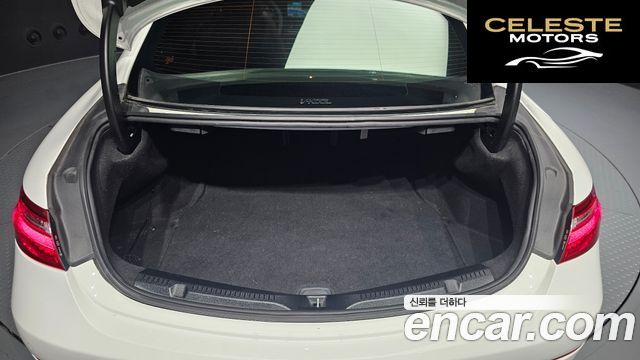 MERCEDES BENZ E-Classe W213 E220d Coupé 2018 — photo 26 sur 30