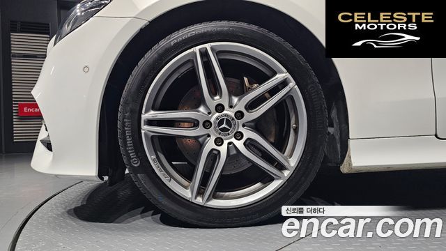 MERCEDES BENZ E-Classe W213 E220d Coupé 2018 — photo 5 sur 30