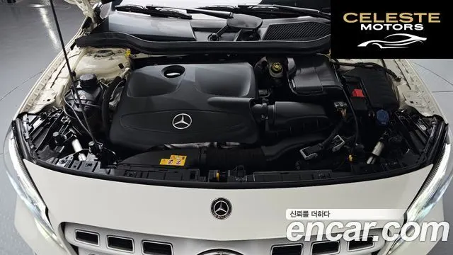 MERCEDES BENZ GLA-Classe X156 GLA250 4MATIC 2019 — photo 5 sur 34