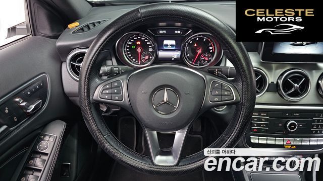 MERCEDES BENZ GLA-Classe X156 GLA250 4MATIC 2019 — photo 18 sur 34