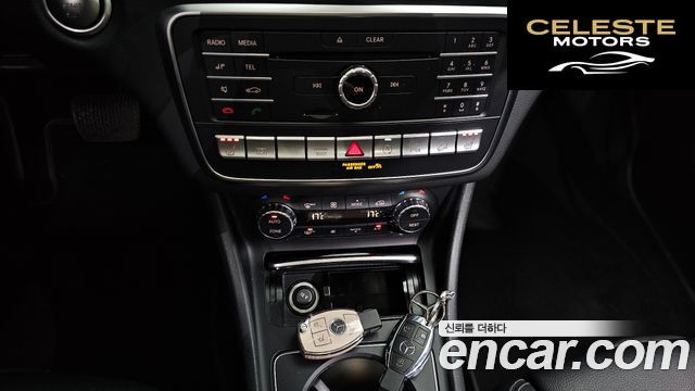 MERCEDES BENZ GLA-Classe X156 GLA250 4MATIC 2019 — photo 21 sur 34