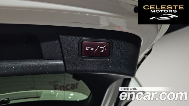 MERCEDES BENZ GLA-Classe X156 GLA250 4MATIC 2019 — photo 26 sur 34