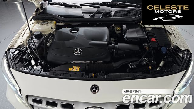 MERCEDES BENZ GLA-Classe X156 GLA250 4MATIC 2019 — photo 5 sur 34