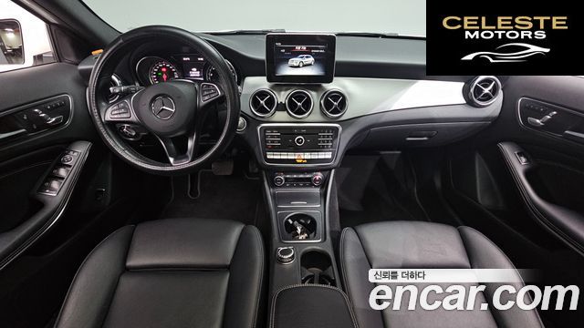 MERCEDES BENZ GLA-Classe X156 GLA250 4MATIC 2019 — photo 9 sur 34