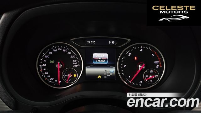 MERCEDES BENZ B-Classe W246 B200 d 2018 — photo 11 sur 35