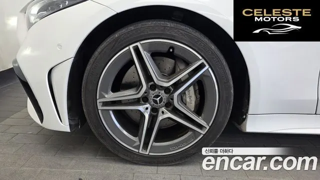 MERCEDES BENZ CLS-Classe C257 CLS300d 4MATIC 2022 — photo 5 sur 36