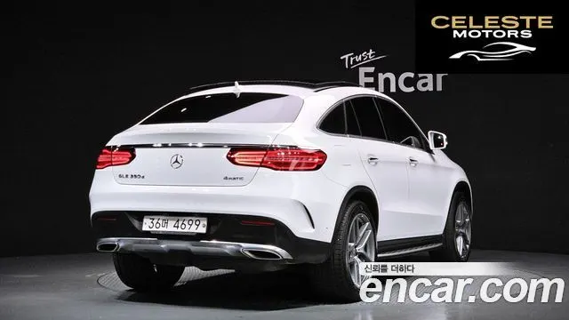 MERCEDES BENZ GLE-Classe W166 GLE350 d 4MATIC Coupé 2017 — photo 2 sur 20
