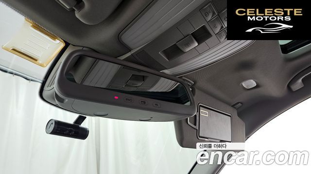 MERCEDES BENZ E-Classe W212 E200 CGI 2012 — photo 17 sur 20