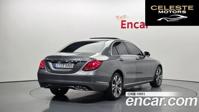 MERCEDES BENZ C-Classe W205 C200 Avantgarde 2015 — photo 2 sur 20