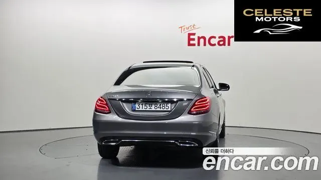 MERCEDES BENZ C-Classe W205 C200 Avantgarde 2015 — photo 4 sur 20