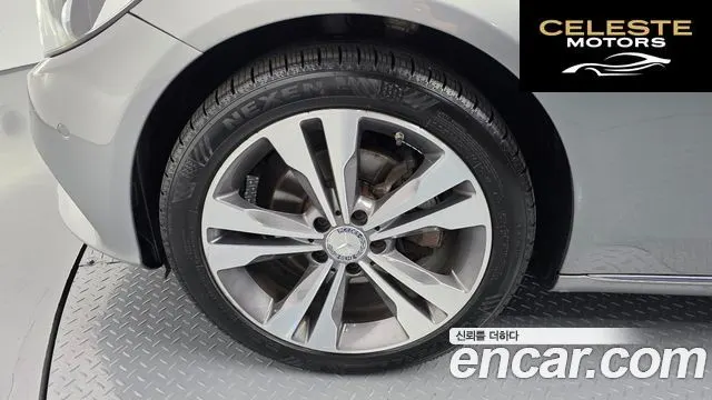 MERCEDES BENZ C-Classe W205 C200 Avantgarde 2015 — photo 5 sur 20