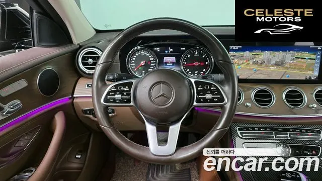 MERCEDES BENZ E-Classe W213 E220d 4MATIC Exclusive 2019 — photo 17 sur 30