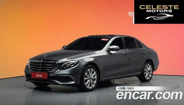 MERCEDES BENZ E-Classe W213 E300 4MATIC Exclusive 2018 — photo 34 sur 34