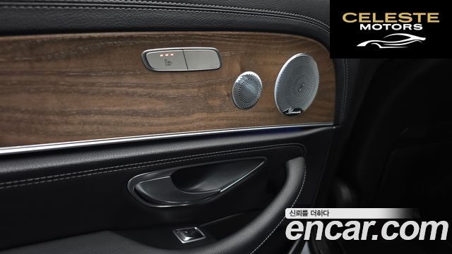 MERCEDES BENZ E-Classe W213 E300 4MATIC Exclusive 2018 — photo 24 sur 34