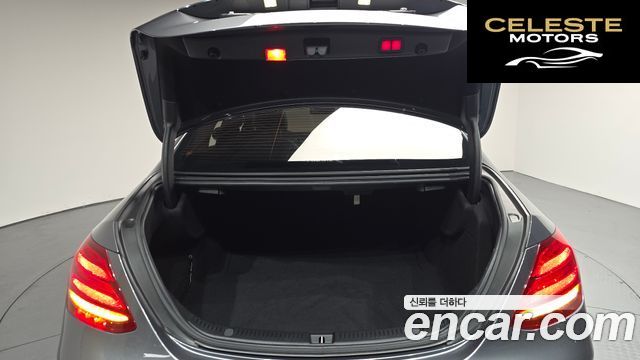 MERCEDES BENZ E-Classe W213 E300 4MATIC Exclusive 2018 — photo 30 sur 34